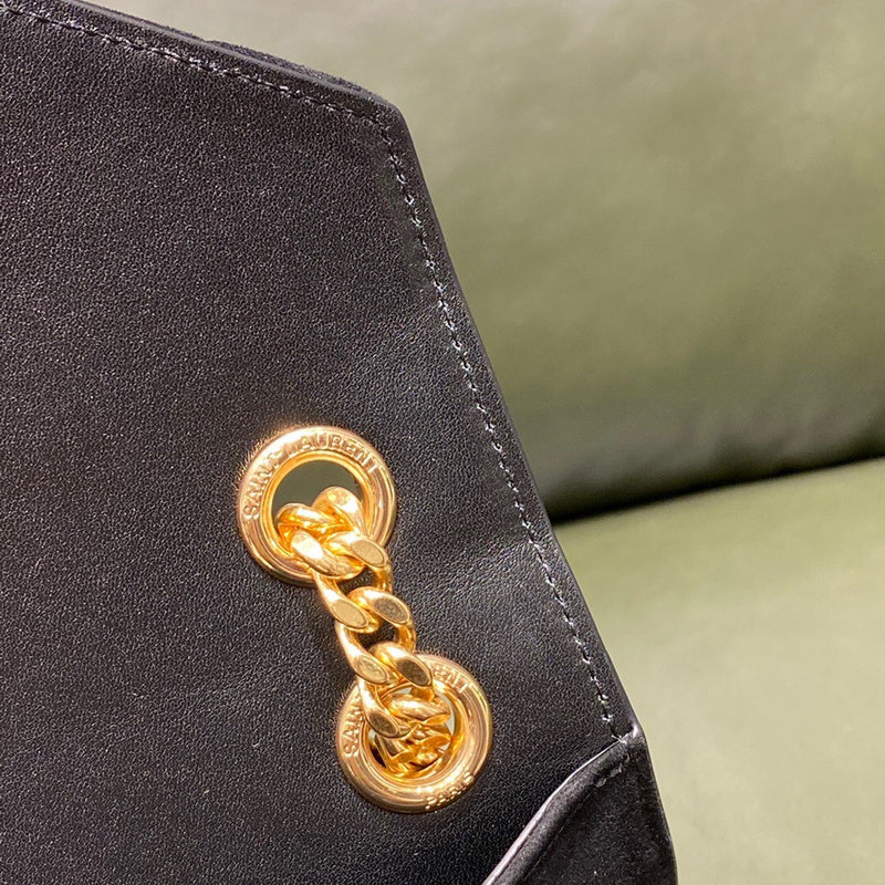 Amelia - YSL Bag - 3740