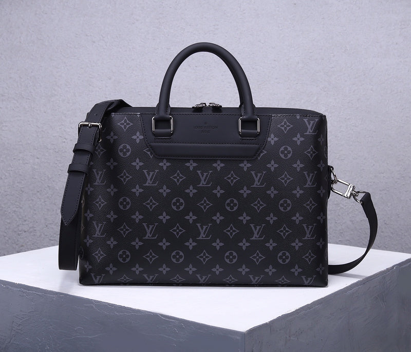 Fan Fashion Lu-Vi bags - 17700