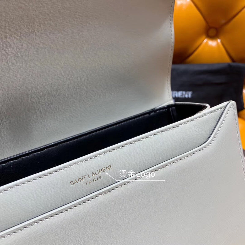 Amelia - YSL Bag - 3862