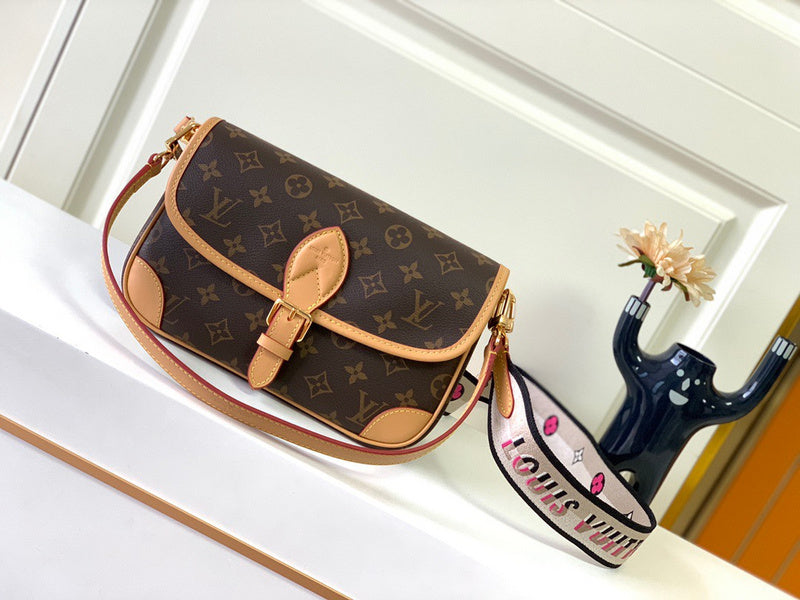 Amelia's Bag Gallery - LOV Bags - 844