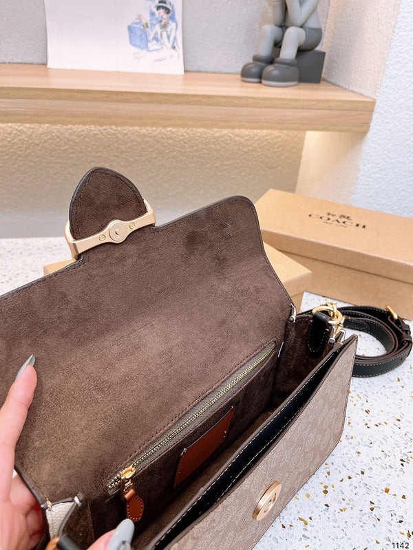Amelia - CCH Bags - 310