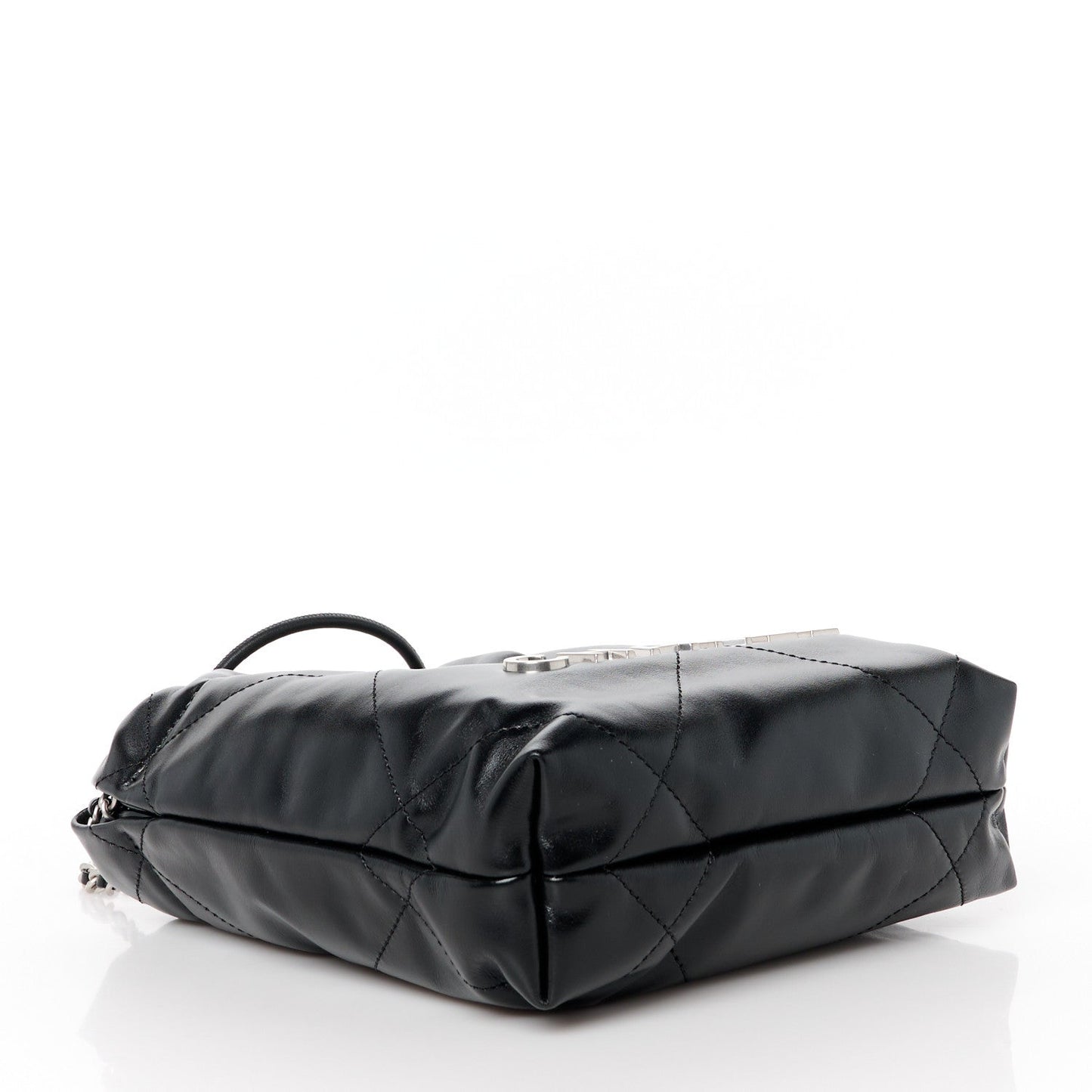 Amelia Shiny Calfskin Quilted Mini 22 Black