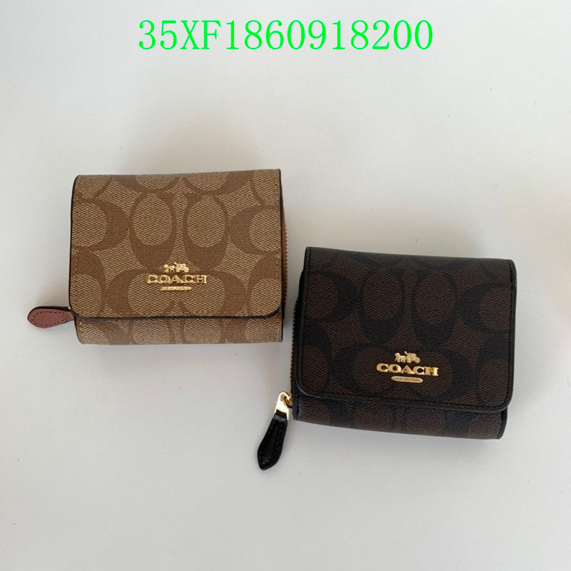 Amelia - CAH Wallet - 074