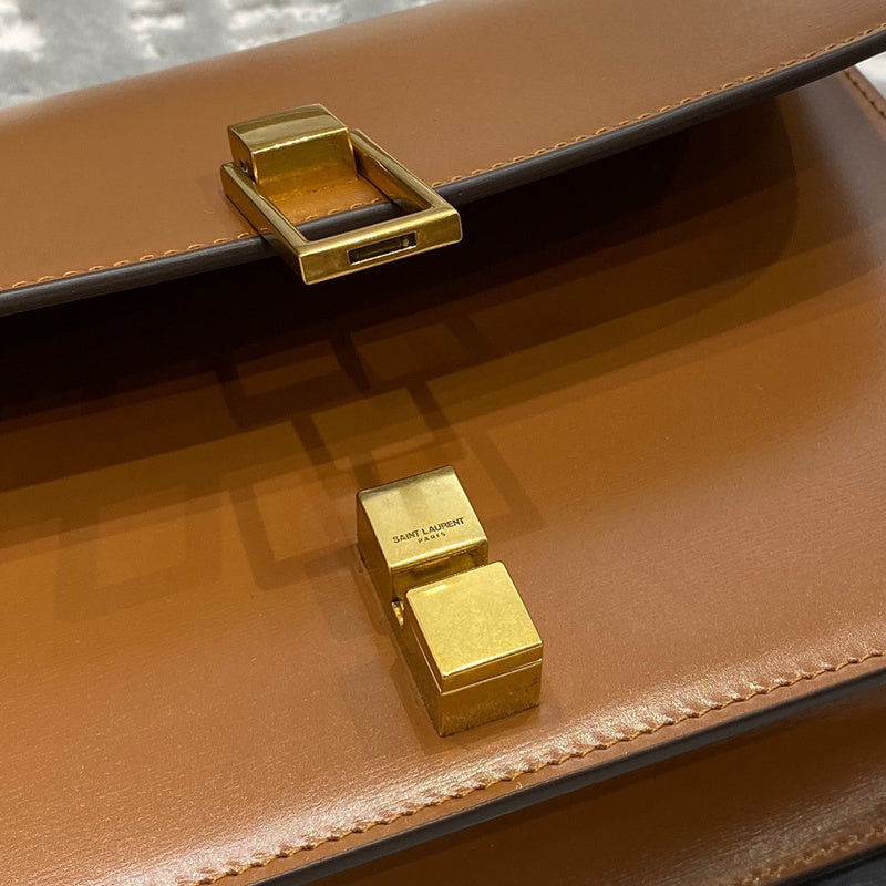 Amelia - YSL Bag - 3785