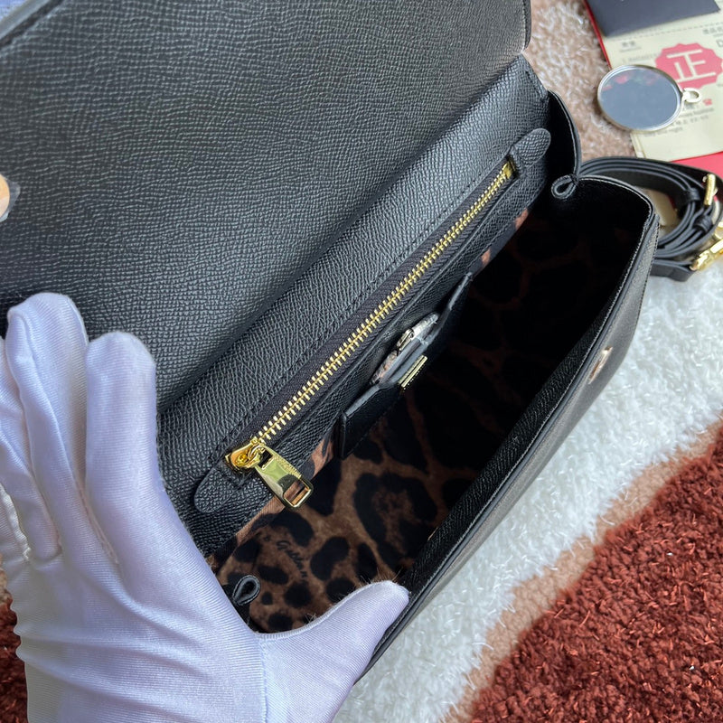 Amelia- DG Bags - 042
