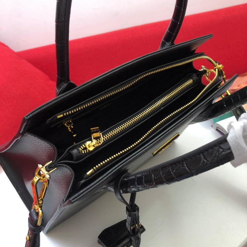 Barnes-Bags - Prada Bags - 993
