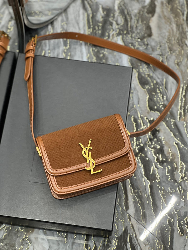 Amelia - YSL Bag - 3611