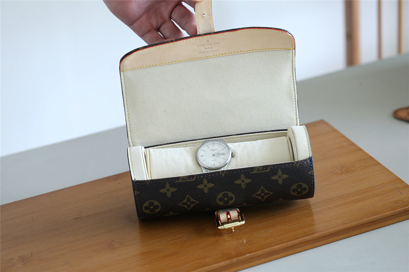 Fan Fashion Lu-Vi bags - 9368