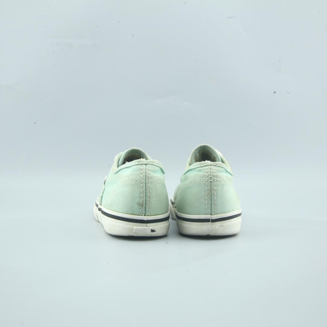 VANS AUTHENTIC