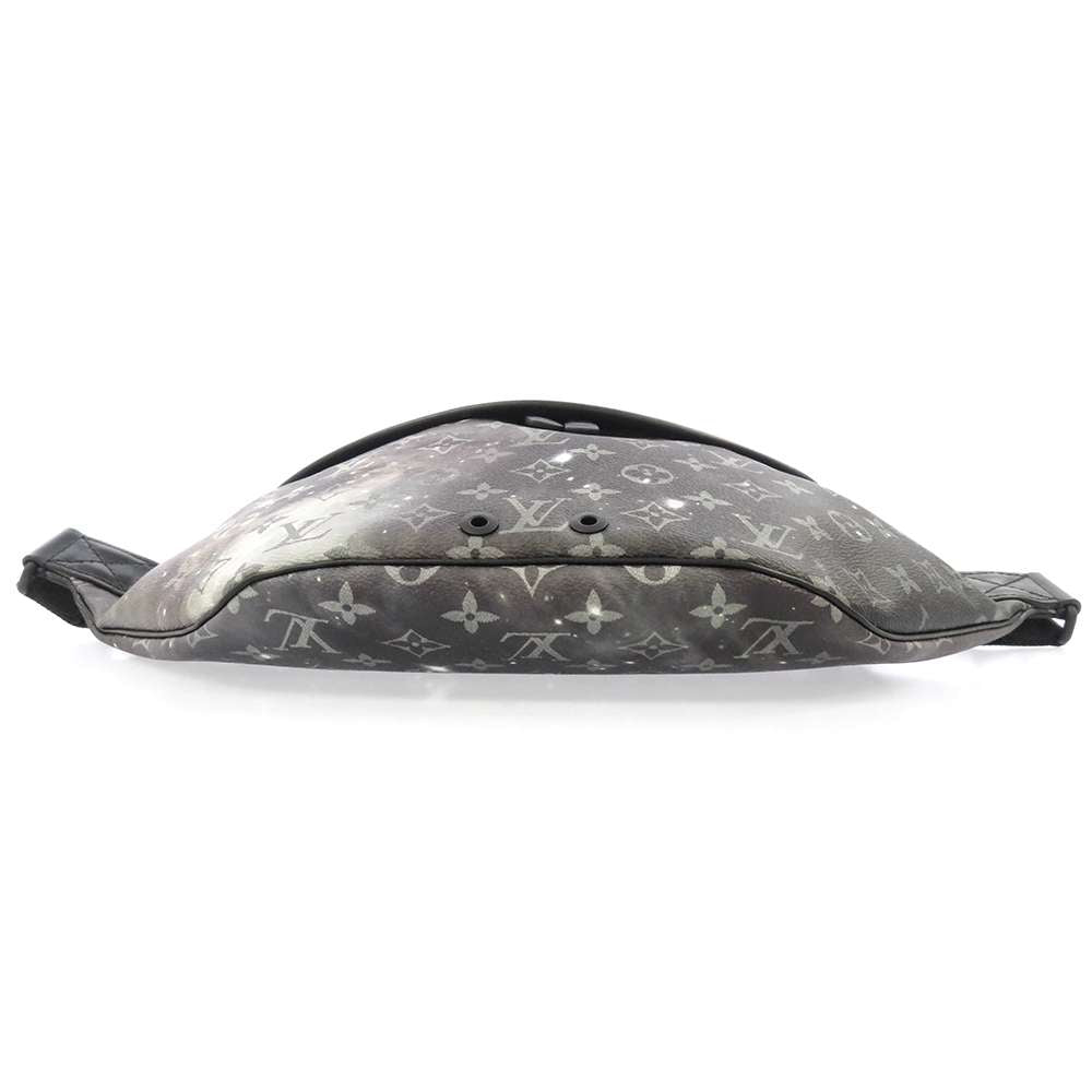 Louis Vuitton Body Bag Monogram Galaxy Discovery Bum Bag Black