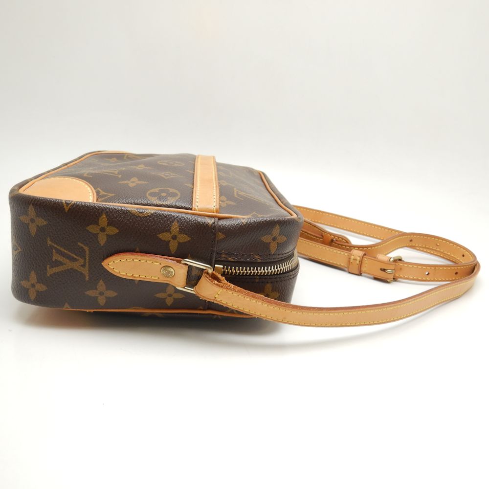 Louis Vuitton Monogram Crossbody Shoulder Bag Brown