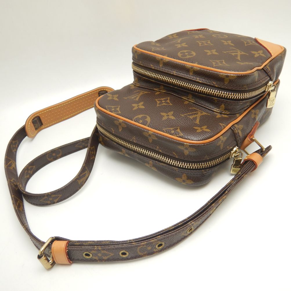 Louis Vuitton Monogram Shoulder Bag Brown