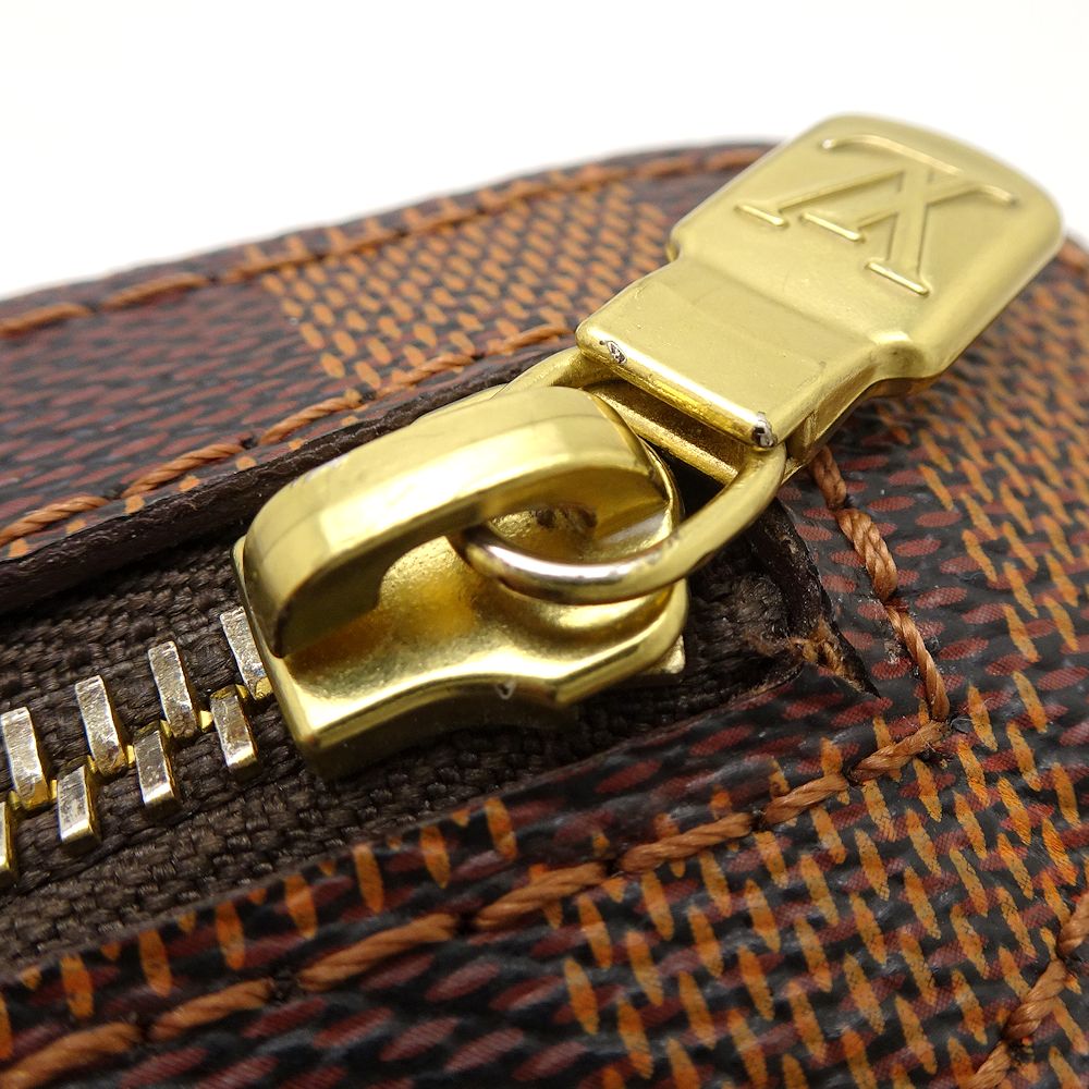 Louis Vuitton Damier body bag brown
