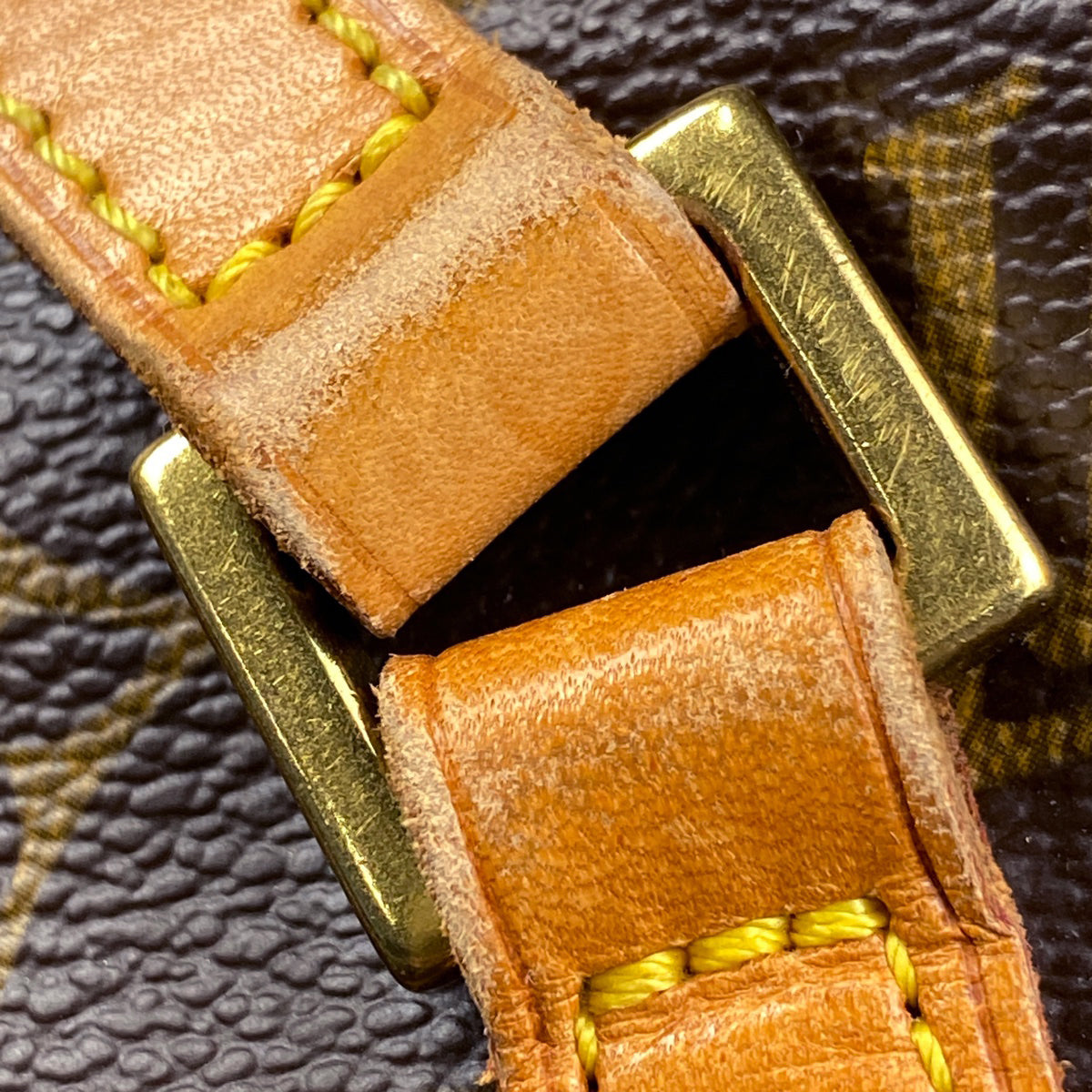 Louis Vuitton Cite MM Shoulder Bag Monogram