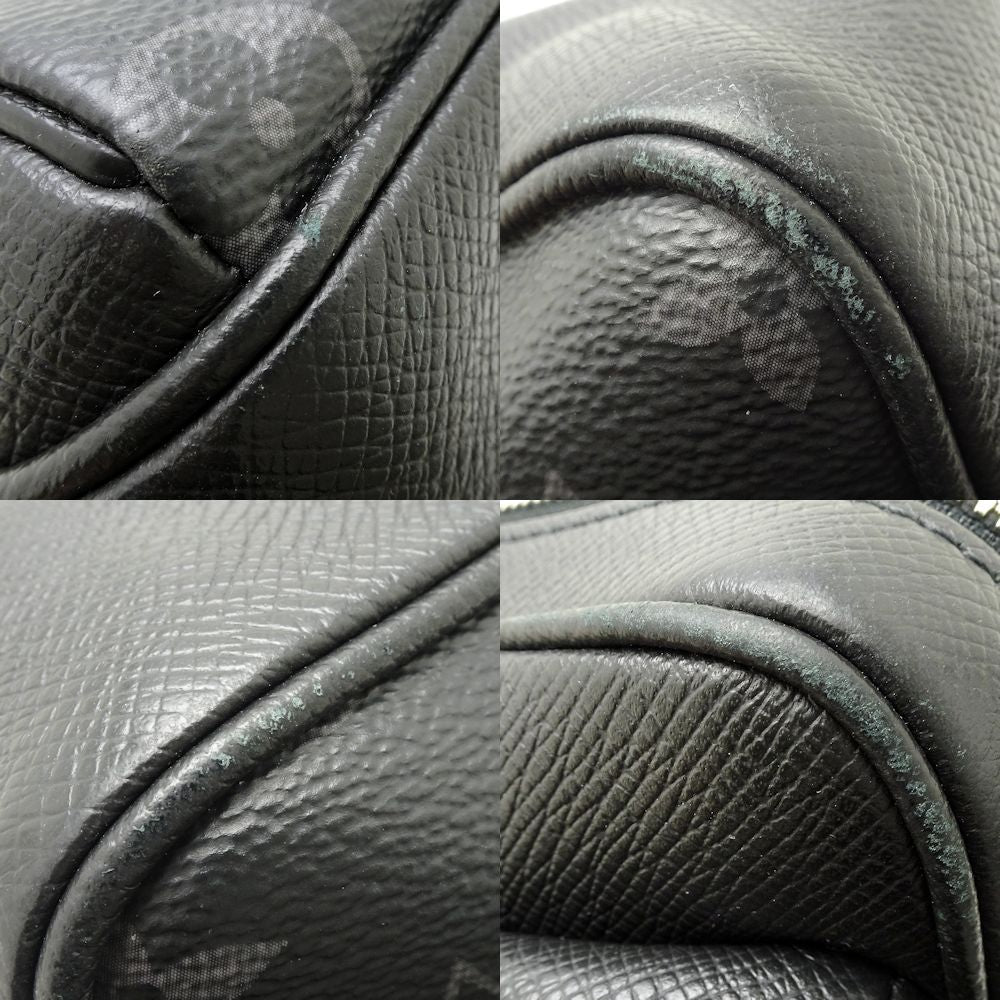 Louis Vuitton Eclipse Taiga Bum Bag Outdoor Noir Body Bag