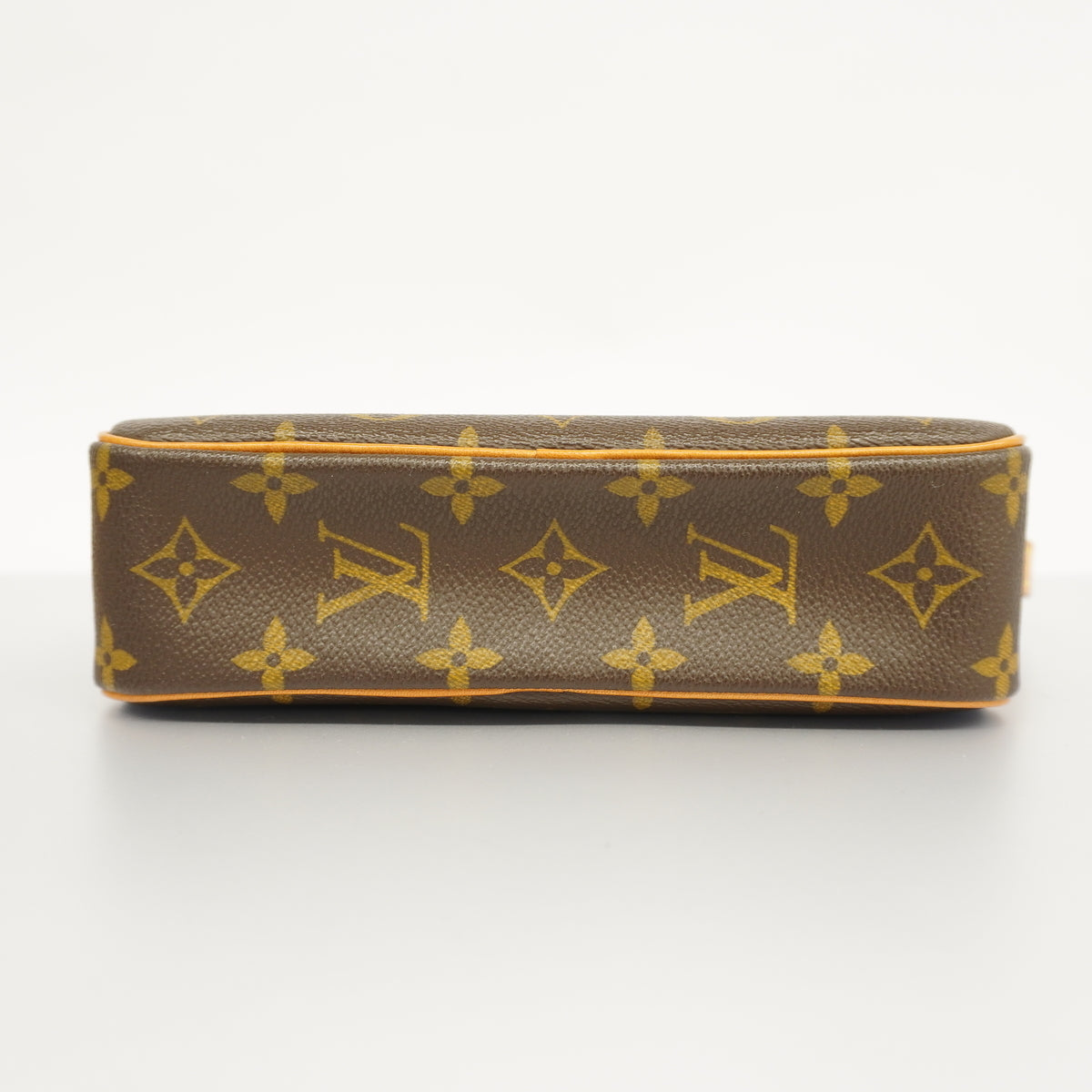 Louis Vuitton Shoulder Bag Monogram Pochette