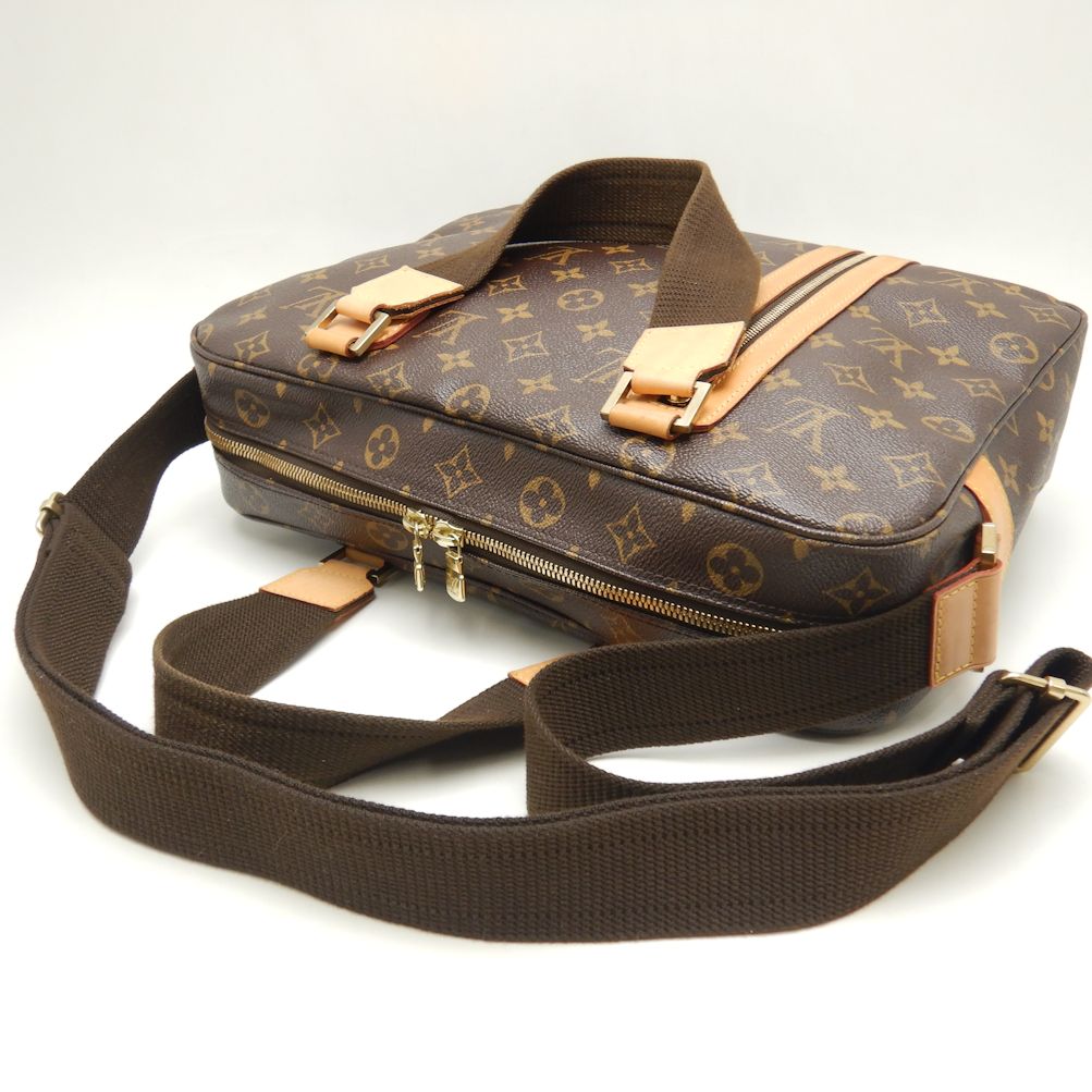 Louis Vuitton Monogram Bosphore Handbag Brown