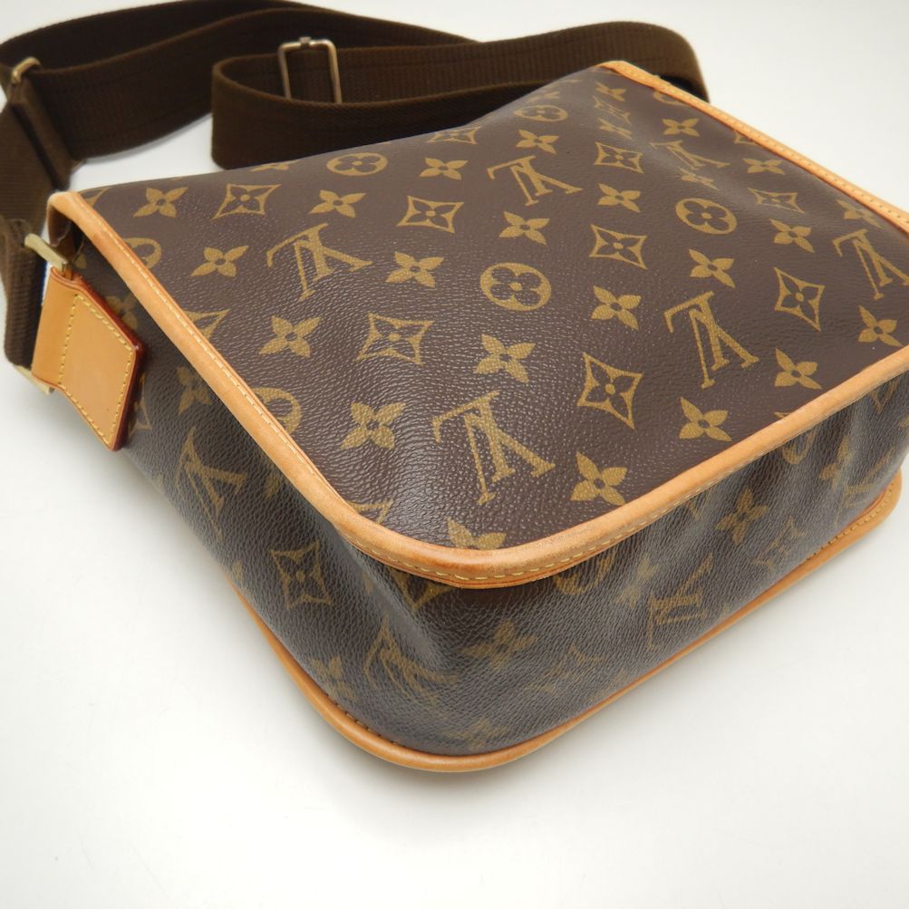 Louis Vuitton Monogram messenger Bosphore PM Shoulder Bag Brown