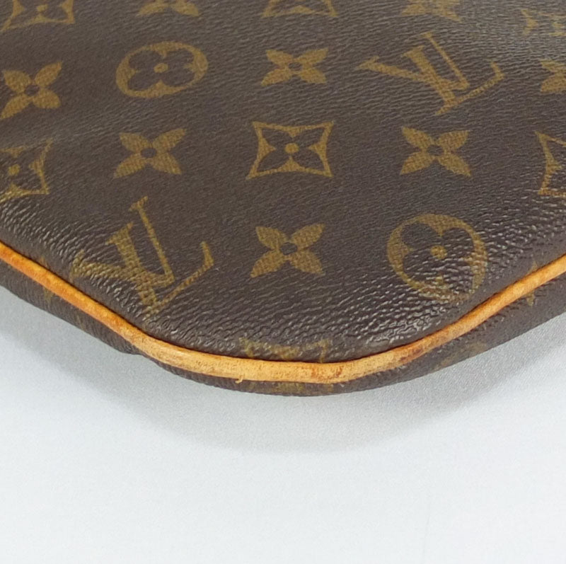 Louis Vuitton Pochette Bosphore Monogram Shoulder Bag