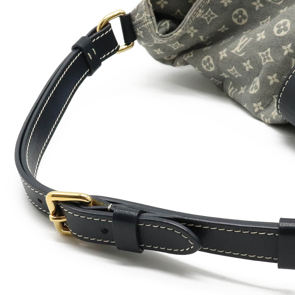 Louis Vuitton Idile Saumur Shoulder Bag Ankle Black