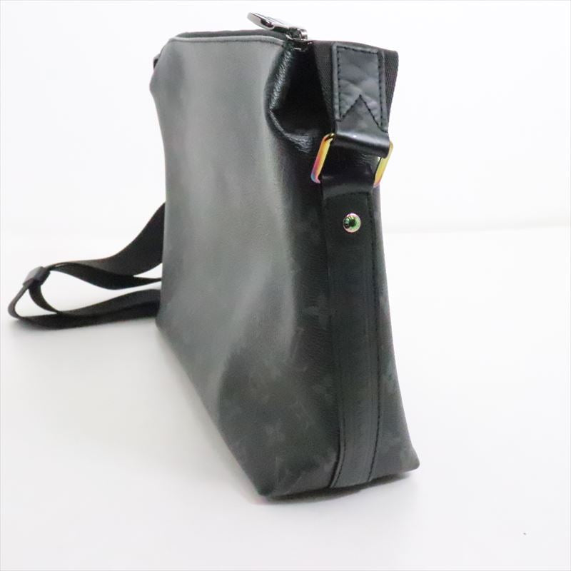 Louis Vuitton Fragment Apollo Messenger Monogram Shoulder Bag Black