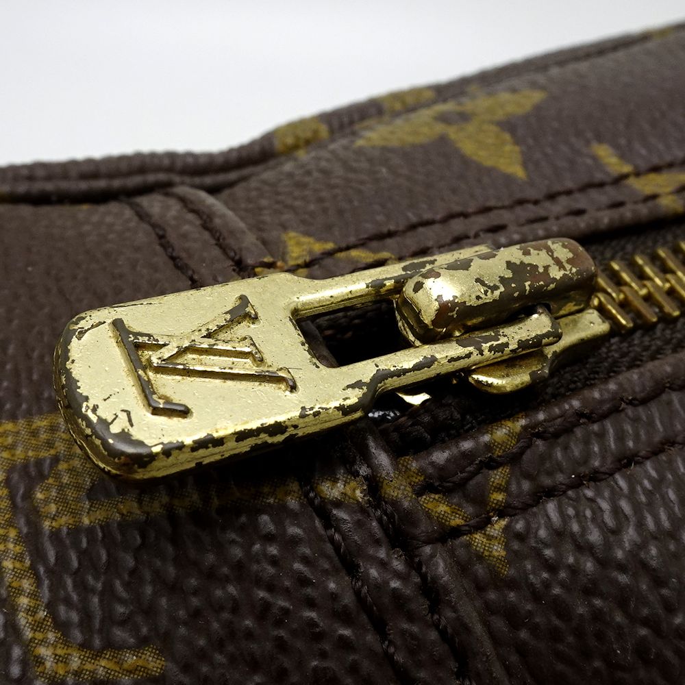 Louis Vuitton Monogram Truth Toilette 23 Brown Pouch