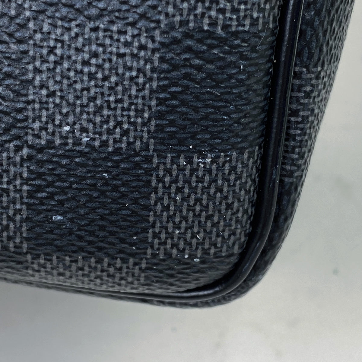 Louis Vuitton Toilette Pouch Travel Accessory Case Damier Graphite Black