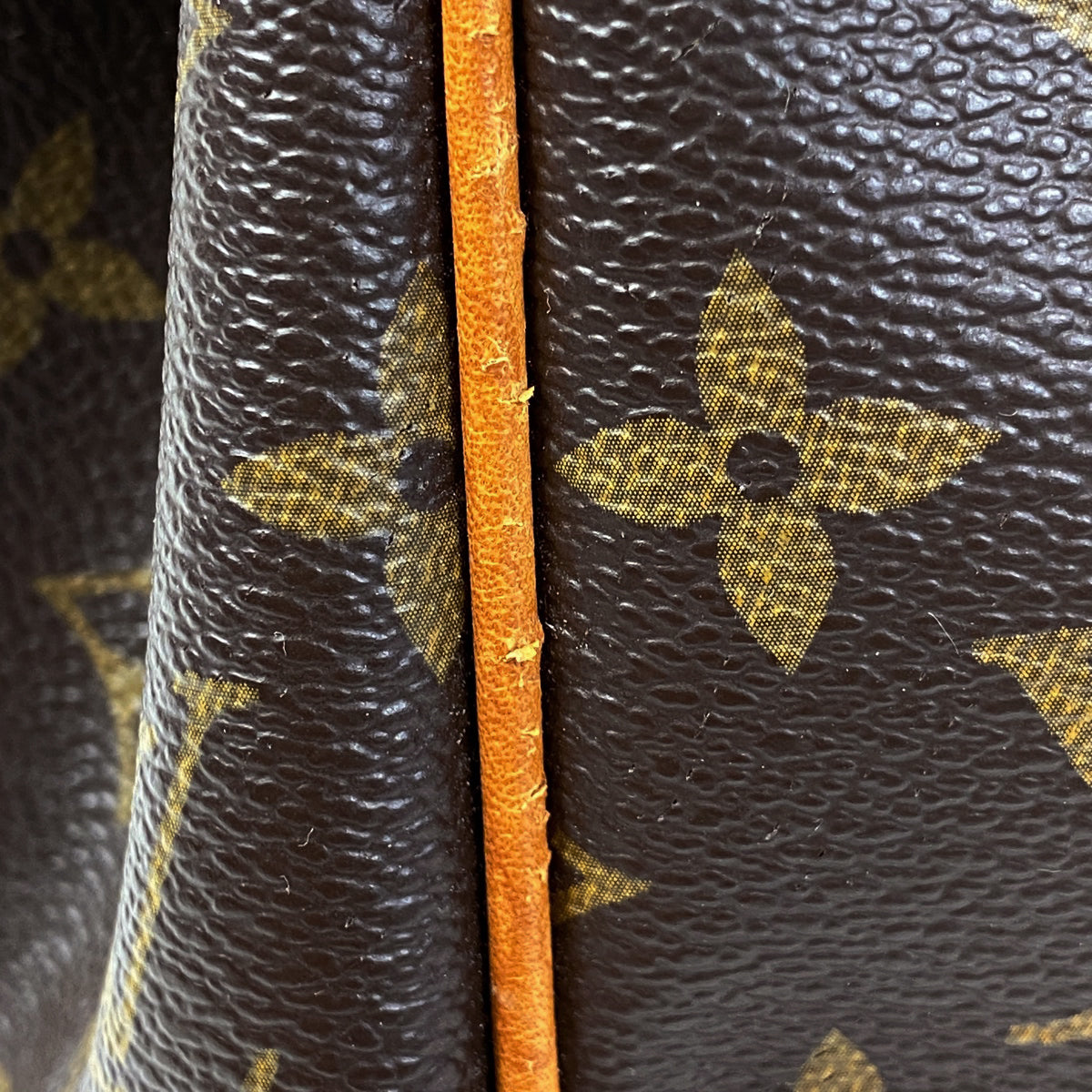 Louis Vuitton Batignolles Horizontal Shoulder Bag Monogram