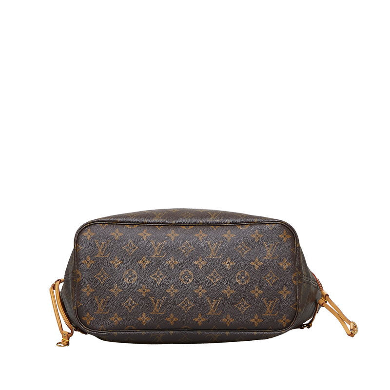 Louis Vuitton Monogram Neverfull MM Shoulder Bag