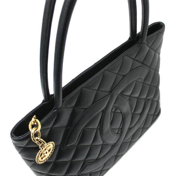 Chanel Tote Bag Caviar Skin Black GP Fittings
