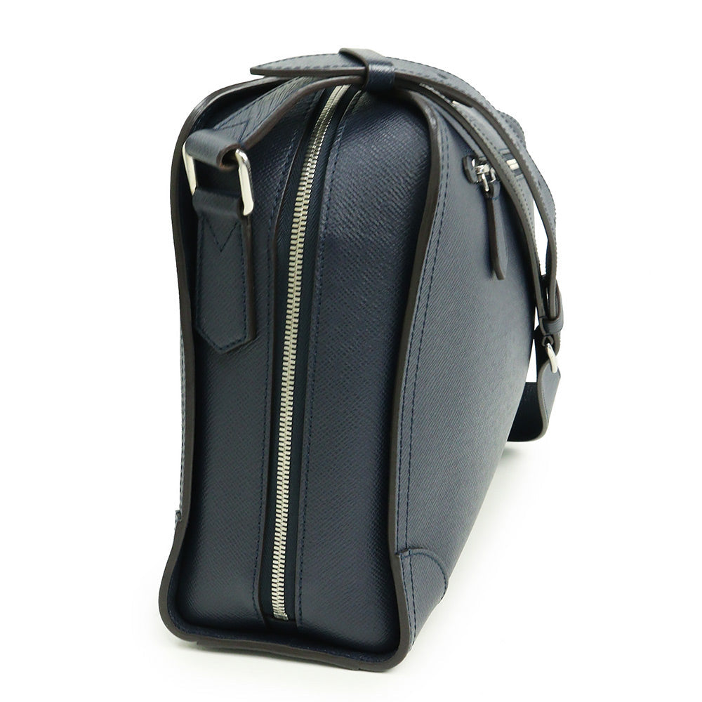 Louis Vuitton Nikolai Messenger MM Shoulder Bag