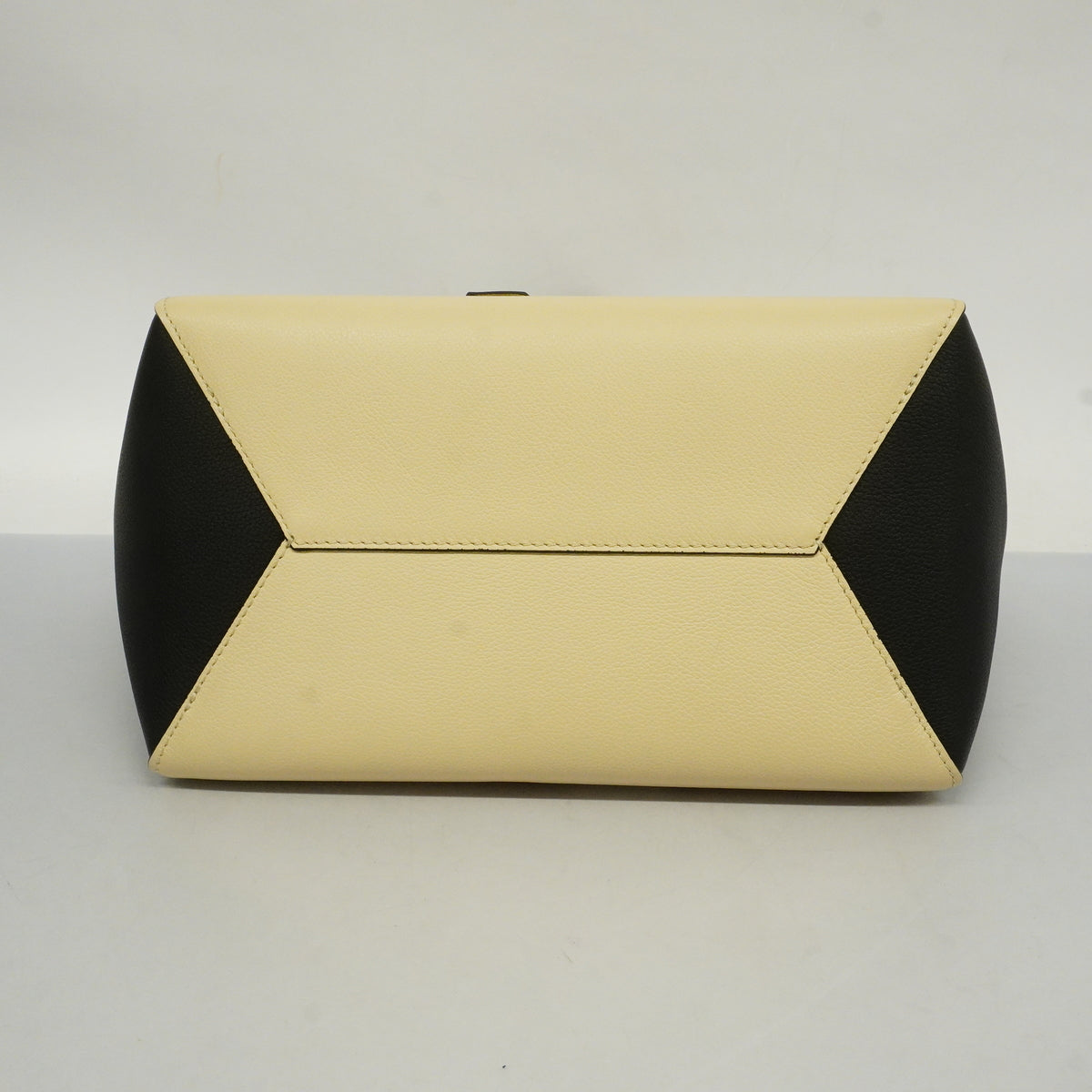 Louis Vuitton Tote Bag Lock Me Cover Noir