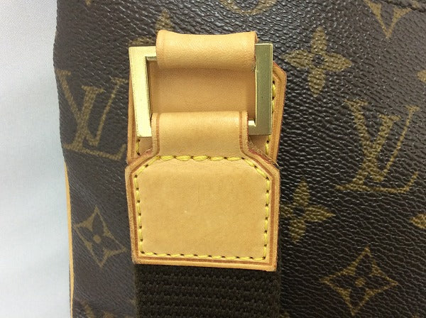 Louis Vuitton Pochette Bosphor Shoulder Bag Monogram