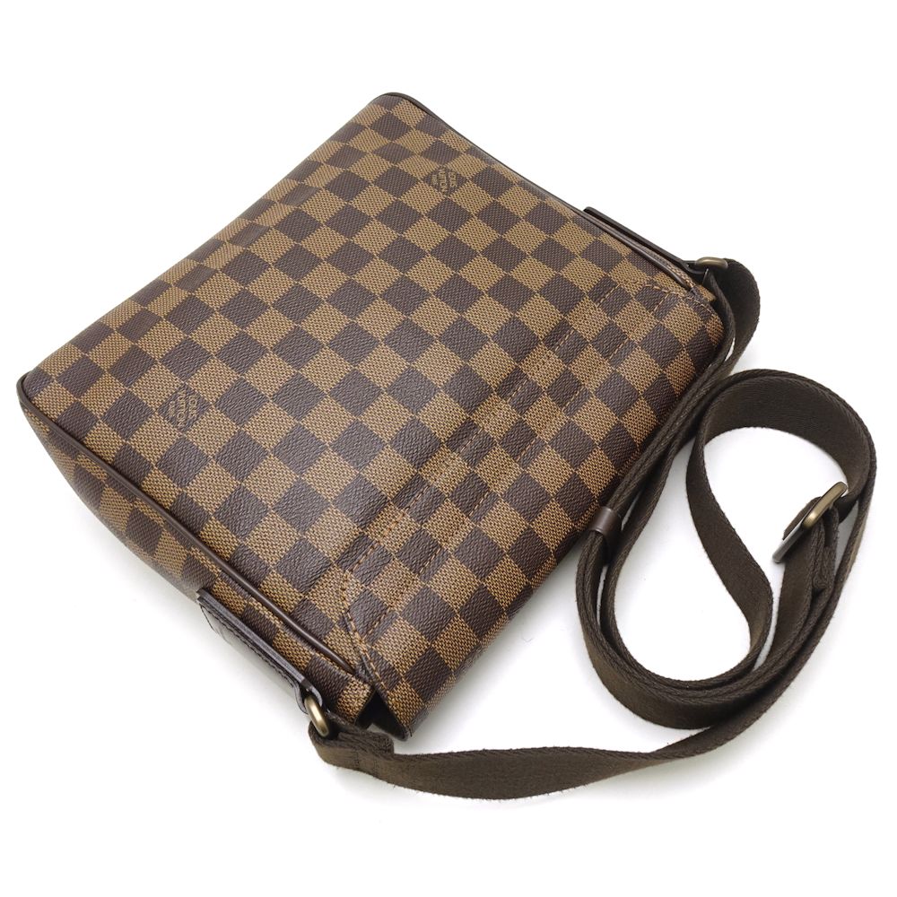 Louis Vuitton Damier District PM Ebene Diagonal Brown