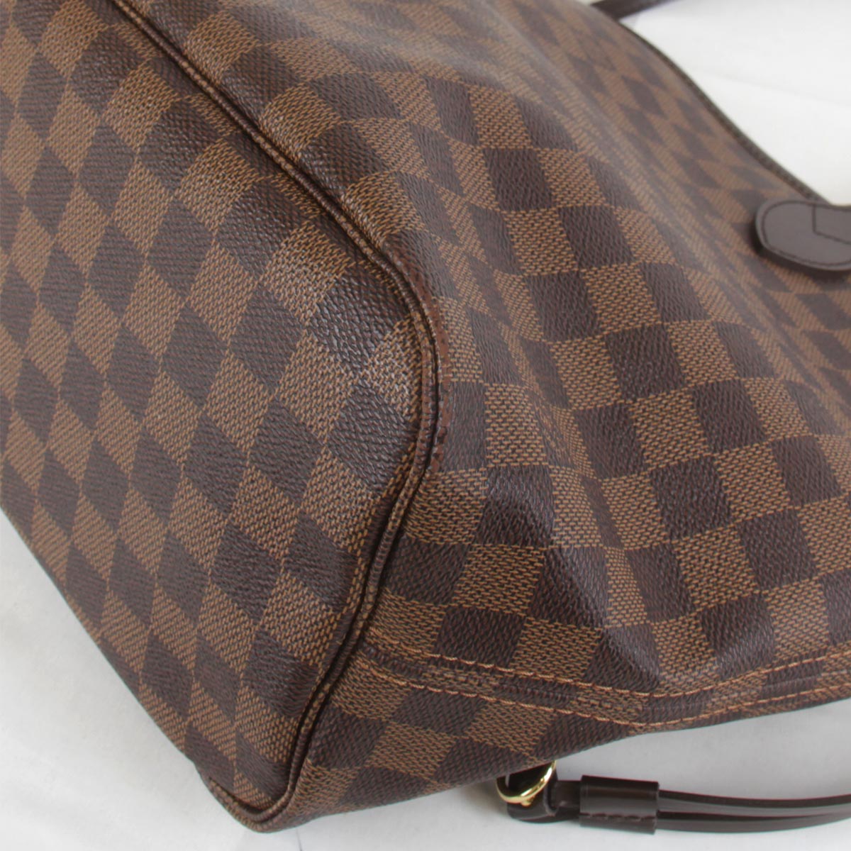 Louis Vuitton Neverfull MM Tote Bag Damier Canvas