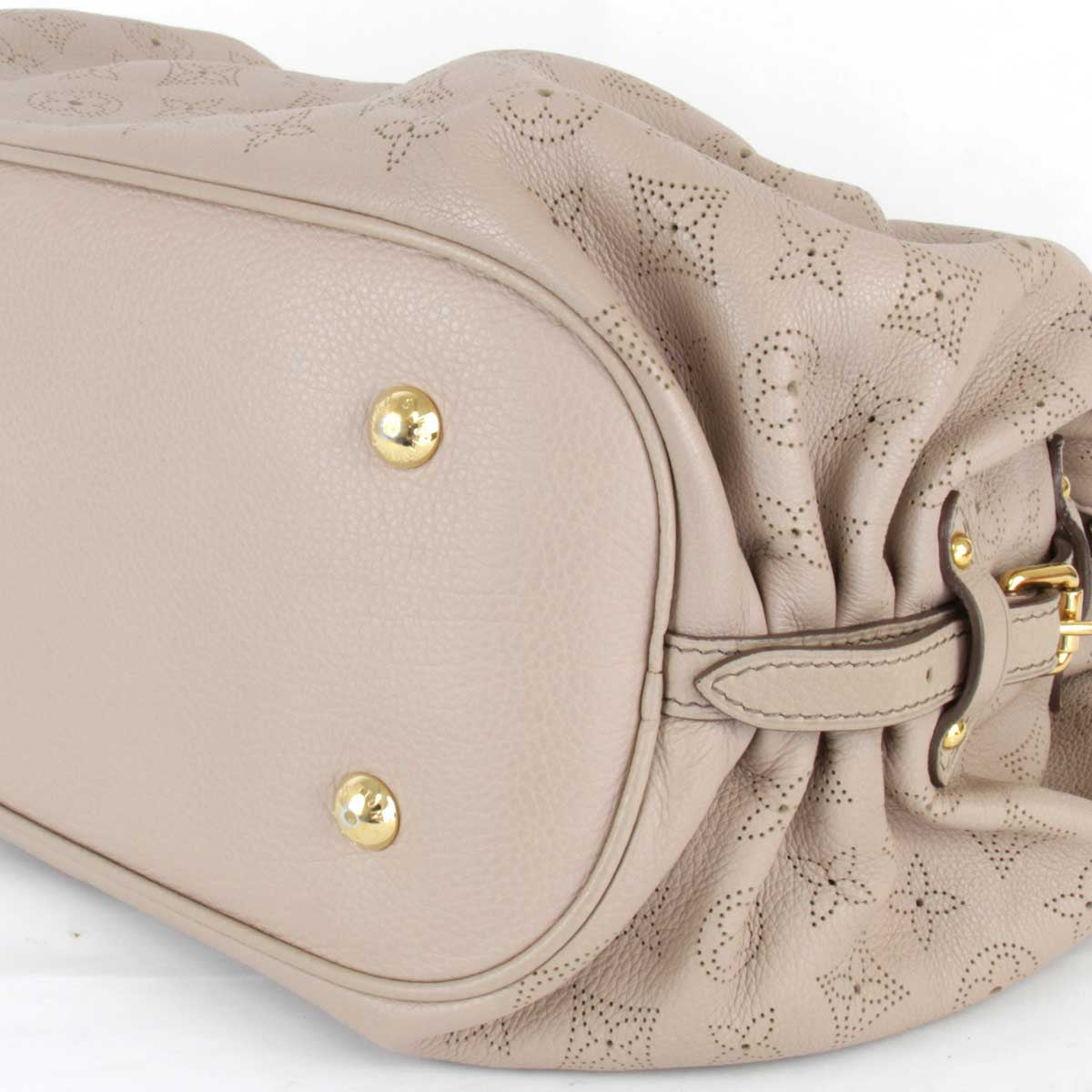 Louis Vuitton XL Shoulder Bag Monogram Mahina Beige