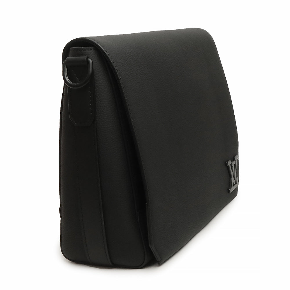 Louis Vuitton Aerogram Takeoff Messenger Shoulder Bag Diagonal Black