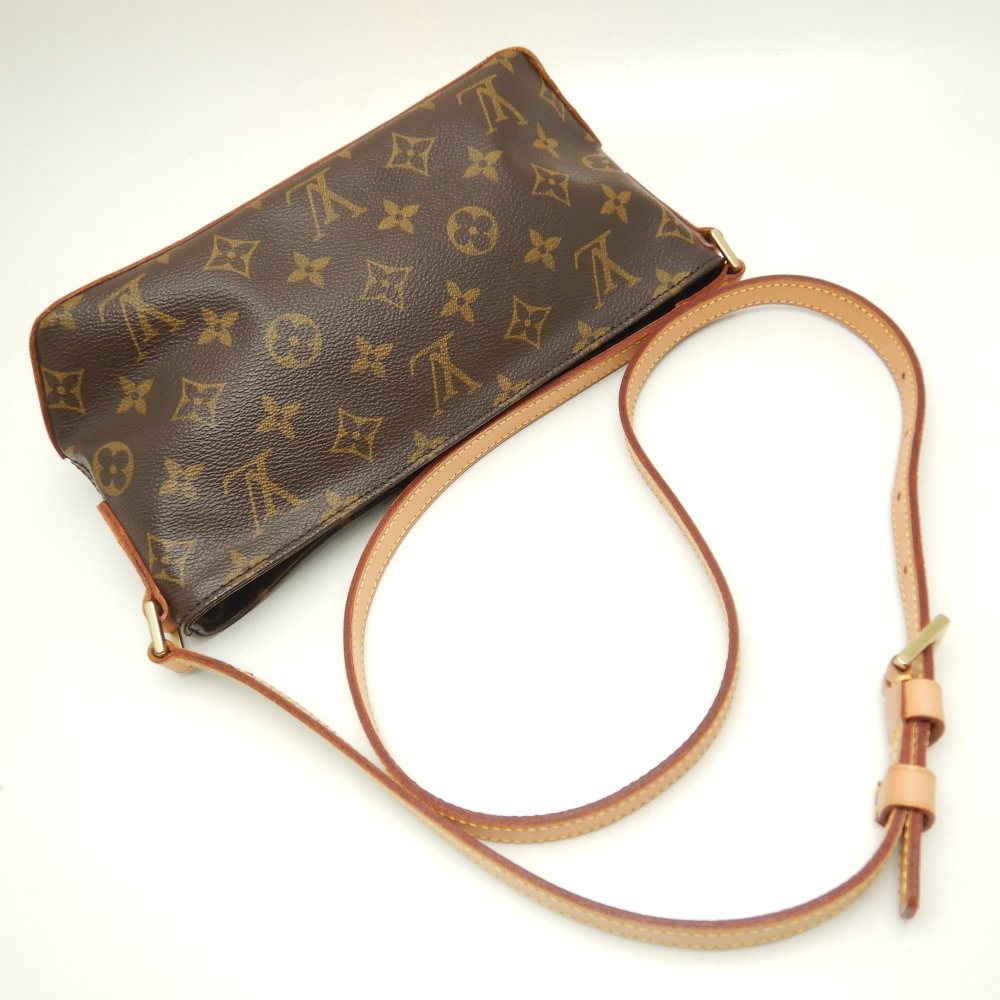 Louis Vuitton Monogram Trotteur Shoulder Bag Brown