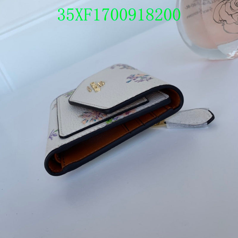 Amelia - CAH Wallet - 088