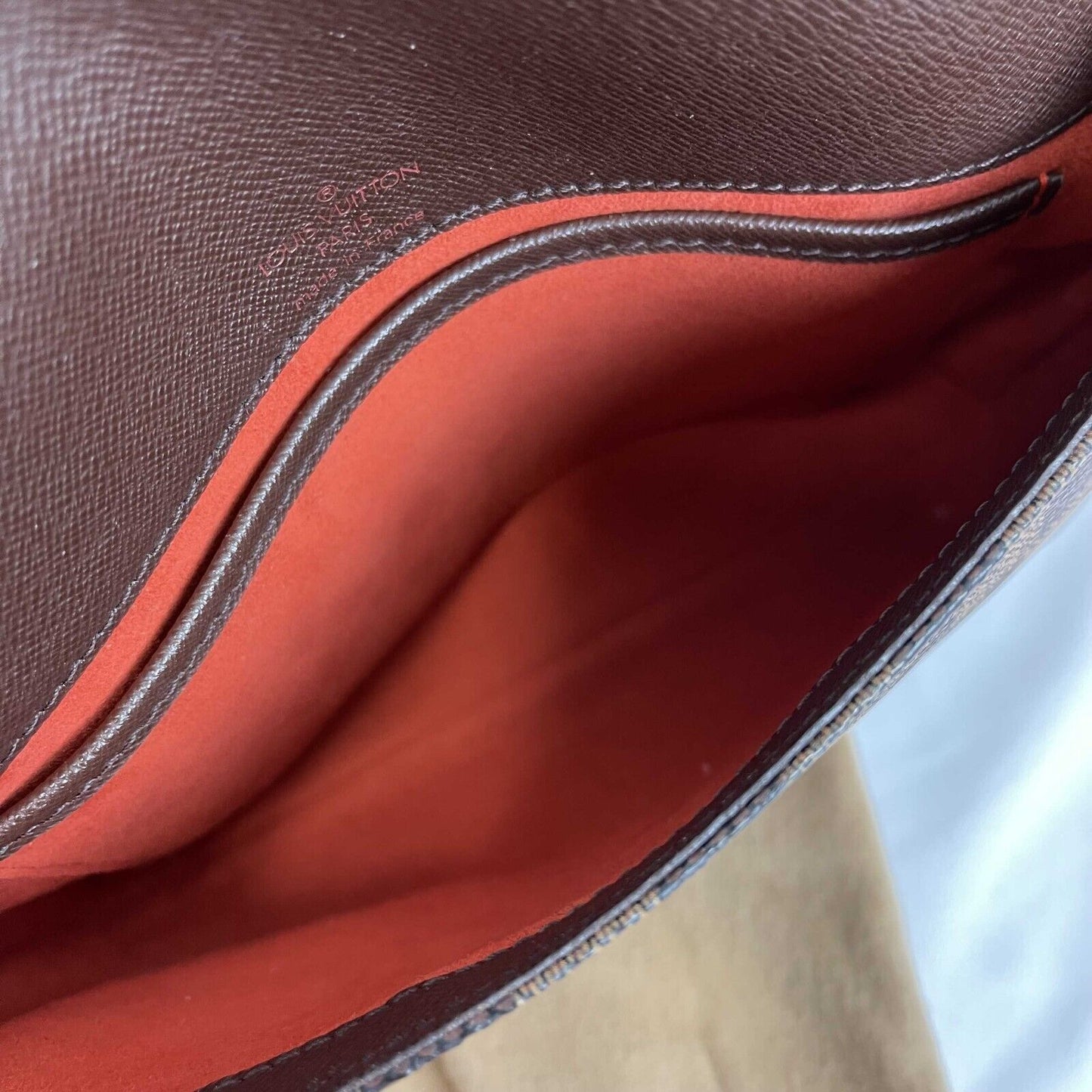 LOUIS VUITTON M tte Tango Damier Ebene Canvas Shoulder Bag