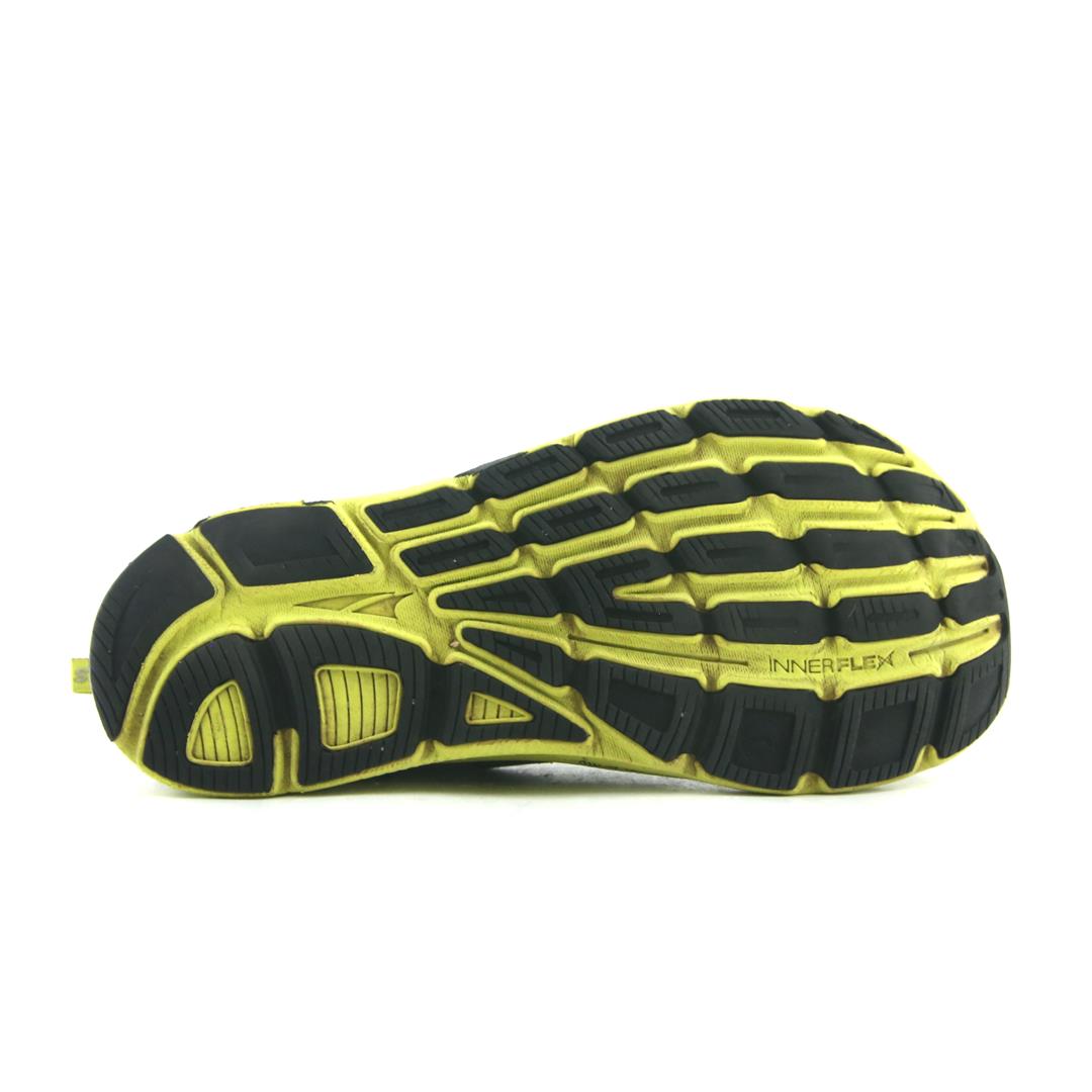 ALTRA TORIN 4