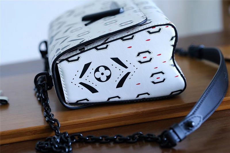 Fan Fashion Lu-Vi bags - 8537