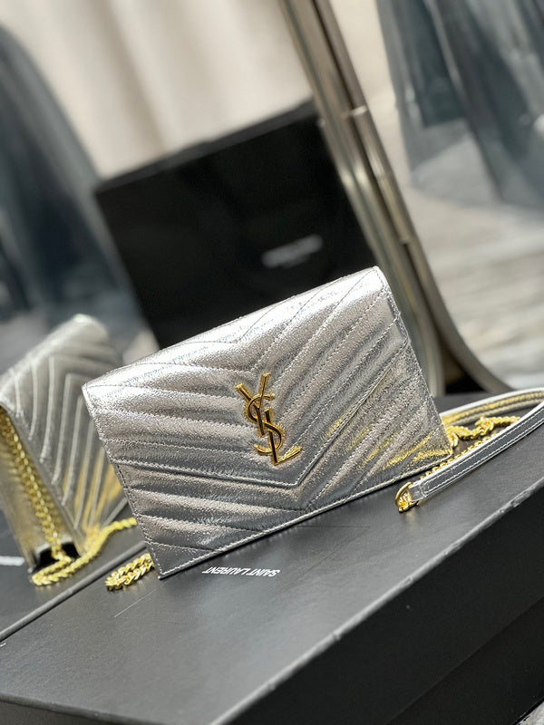 Amelia - YSL Bag - 1921