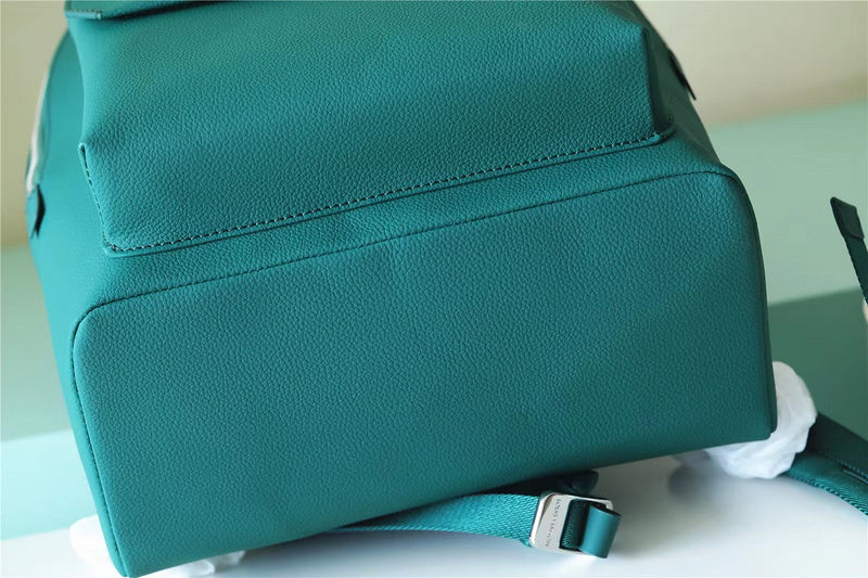 Fan Fashion Lu-Vi bags - 9598