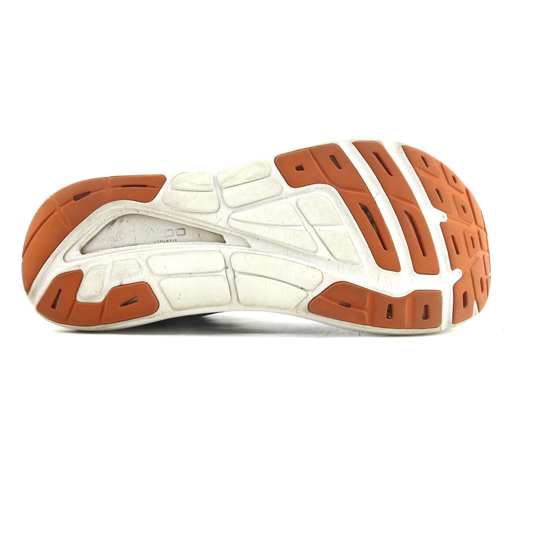 TOPO ATHLETIC PHANTOM 2