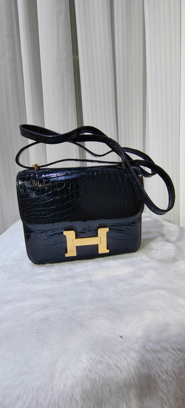 Amelia - HMS Bags - 1618