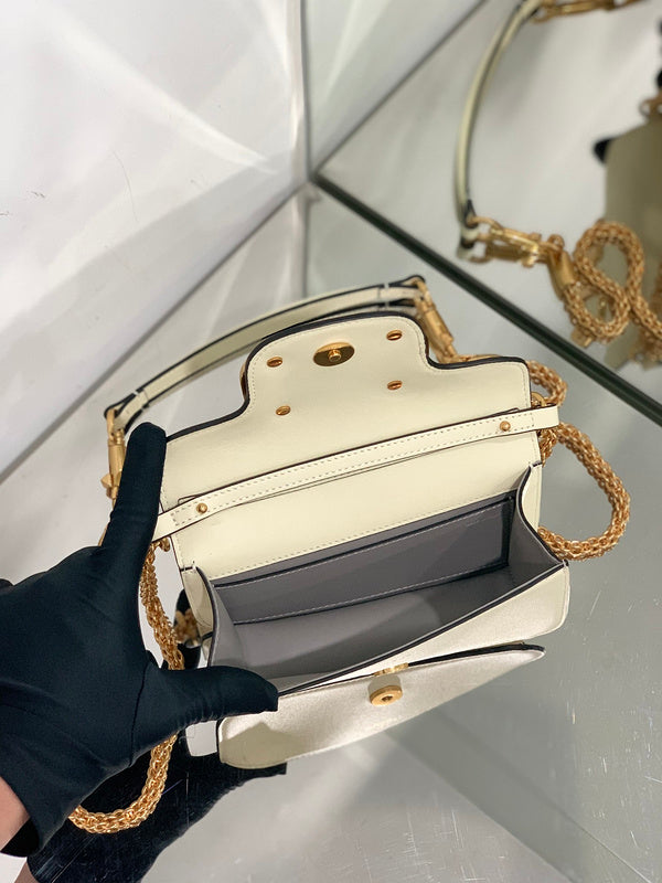 Amelia's Bag Gallery - VEL Bags - 1602