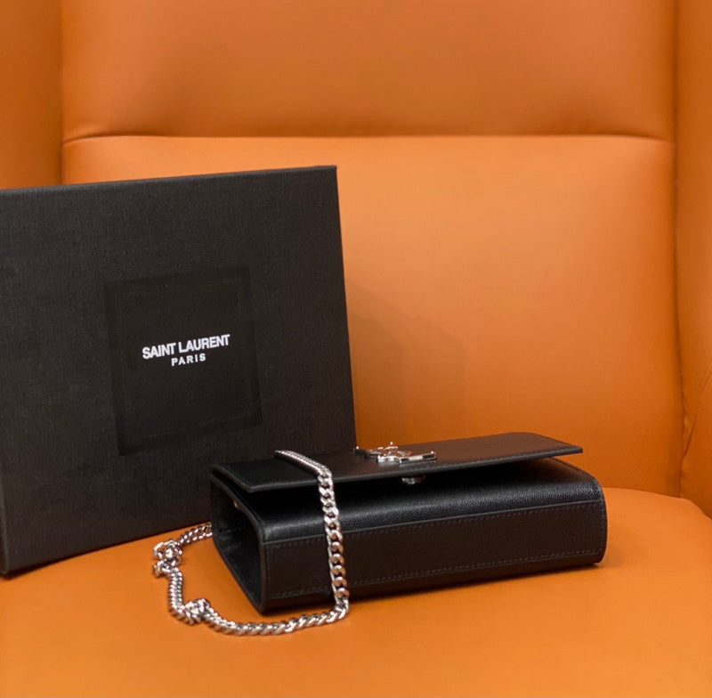 Amelia - YSL Bag - 2019