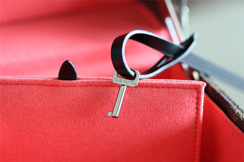 Fan Fashion Lu-Vi bags - 9535