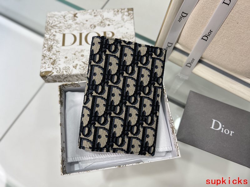 Amelia- Mix Wallets - 232